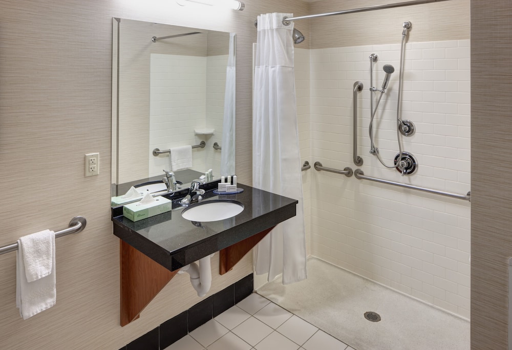 Fairfield Inn Suites Phoenix Chandler Fashion Center 65/65