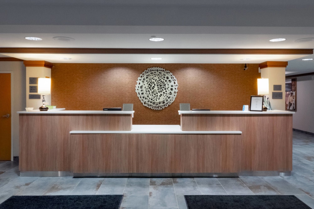 Fairfield Inn Suites Hazleton 6/52
