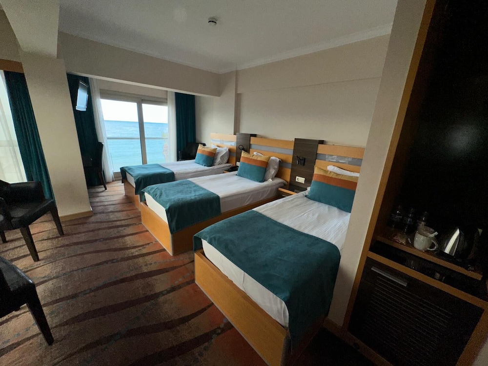 Ilayda Hotel 29/68