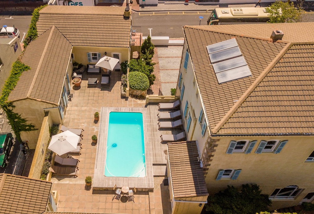 Auberge Burgundy Guest House Hermanus 36/43