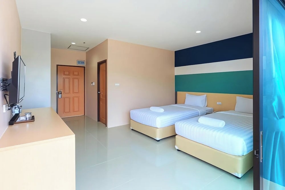 JJ Residence Phuket Town by ZUZU 23/38
