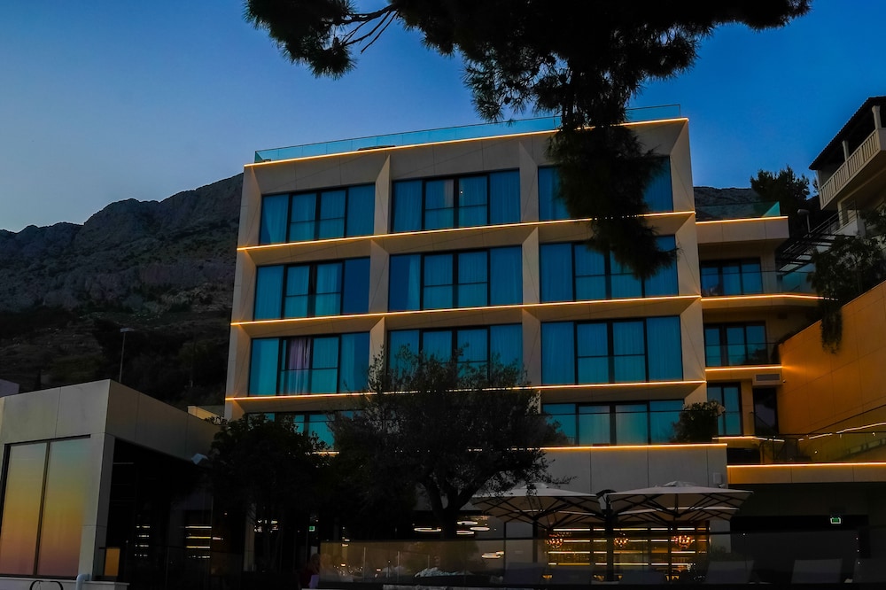 Medistone Hotel 1/50