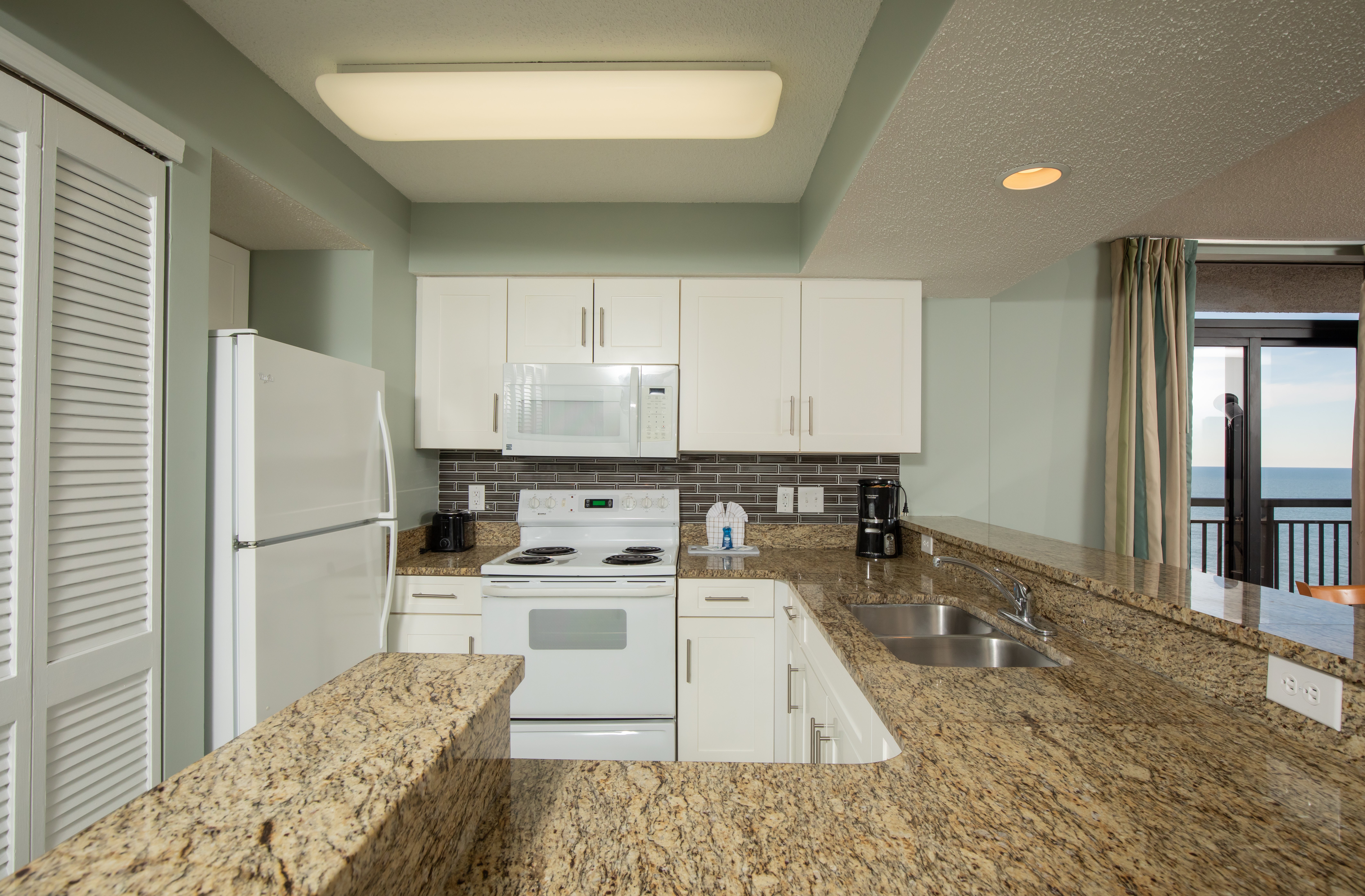 Grande Shores Ocean Resorts Condominiums 48/49