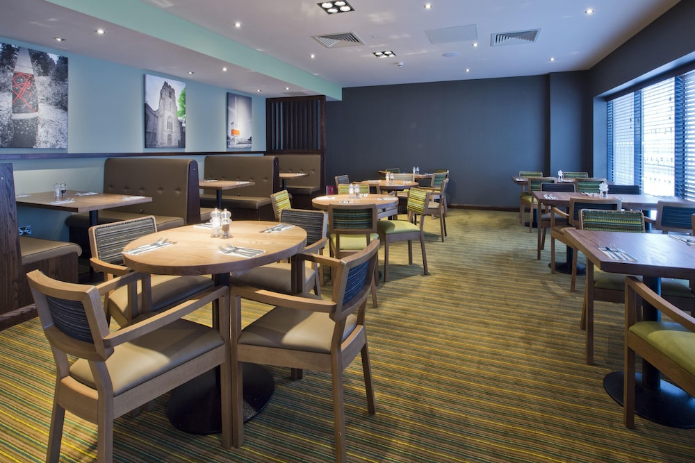 Premier Inn London Chiswick 32/36