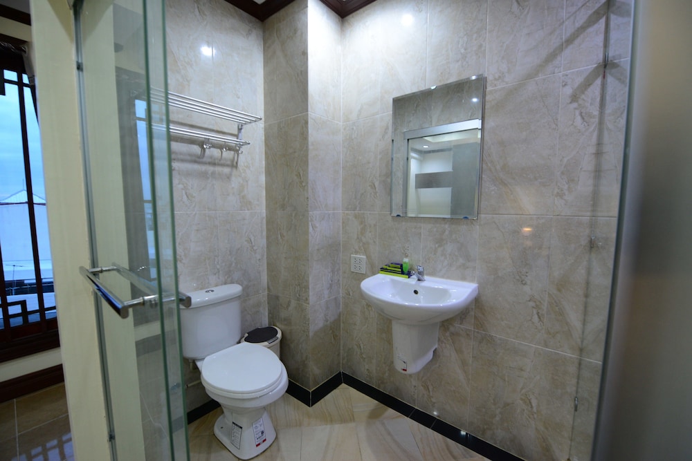 Vientiane Luxury Hotel 65/69