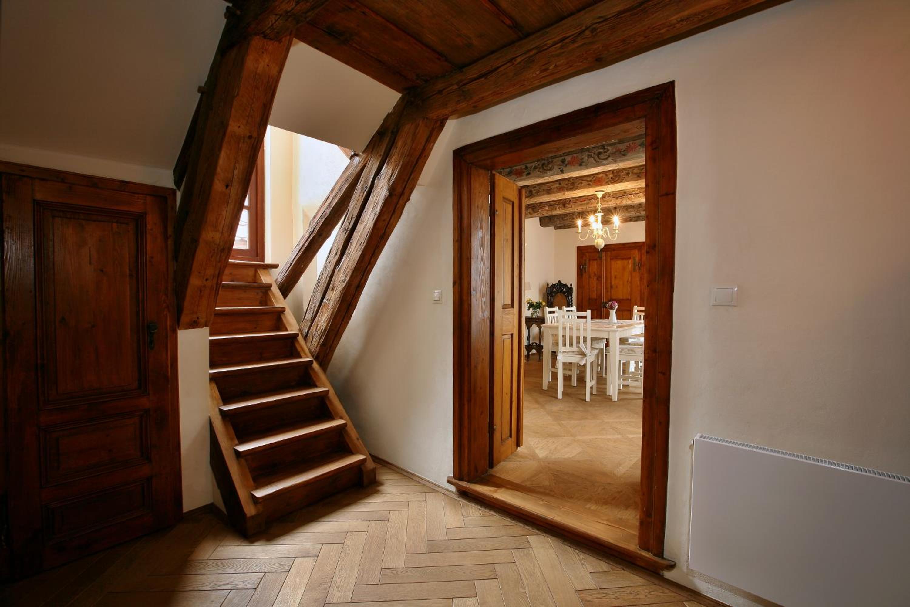 Residence U Mecenase 4/17
