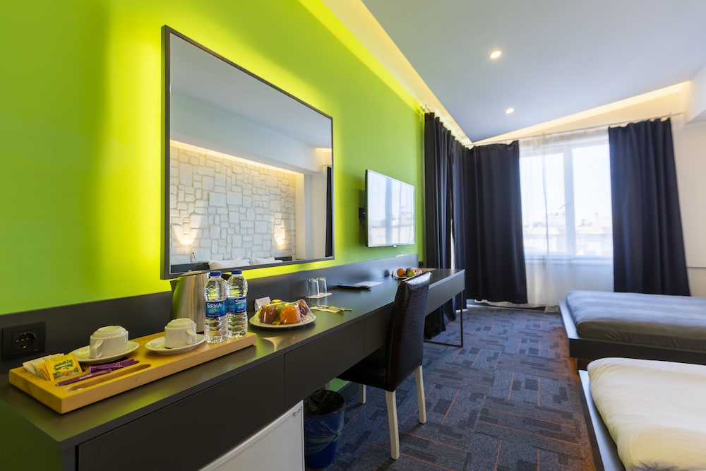 Mene City Hotel 47/70