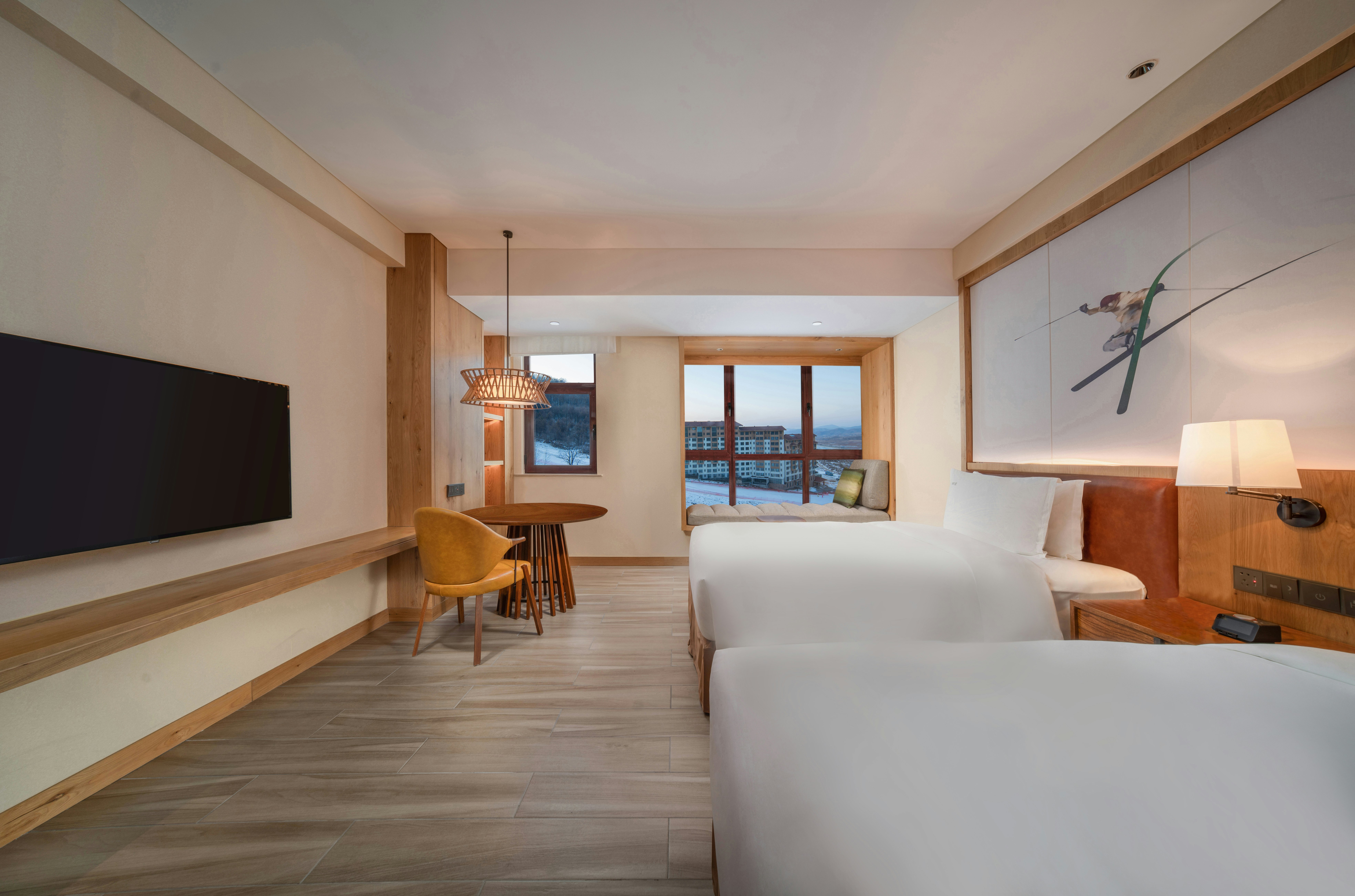 Holiday Inn Jilin Beidahu 15/75