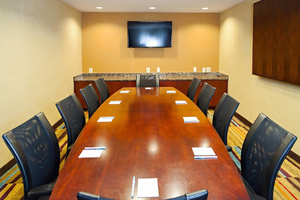 Fairfield Inn Suites By Marriott Somerset 32/40