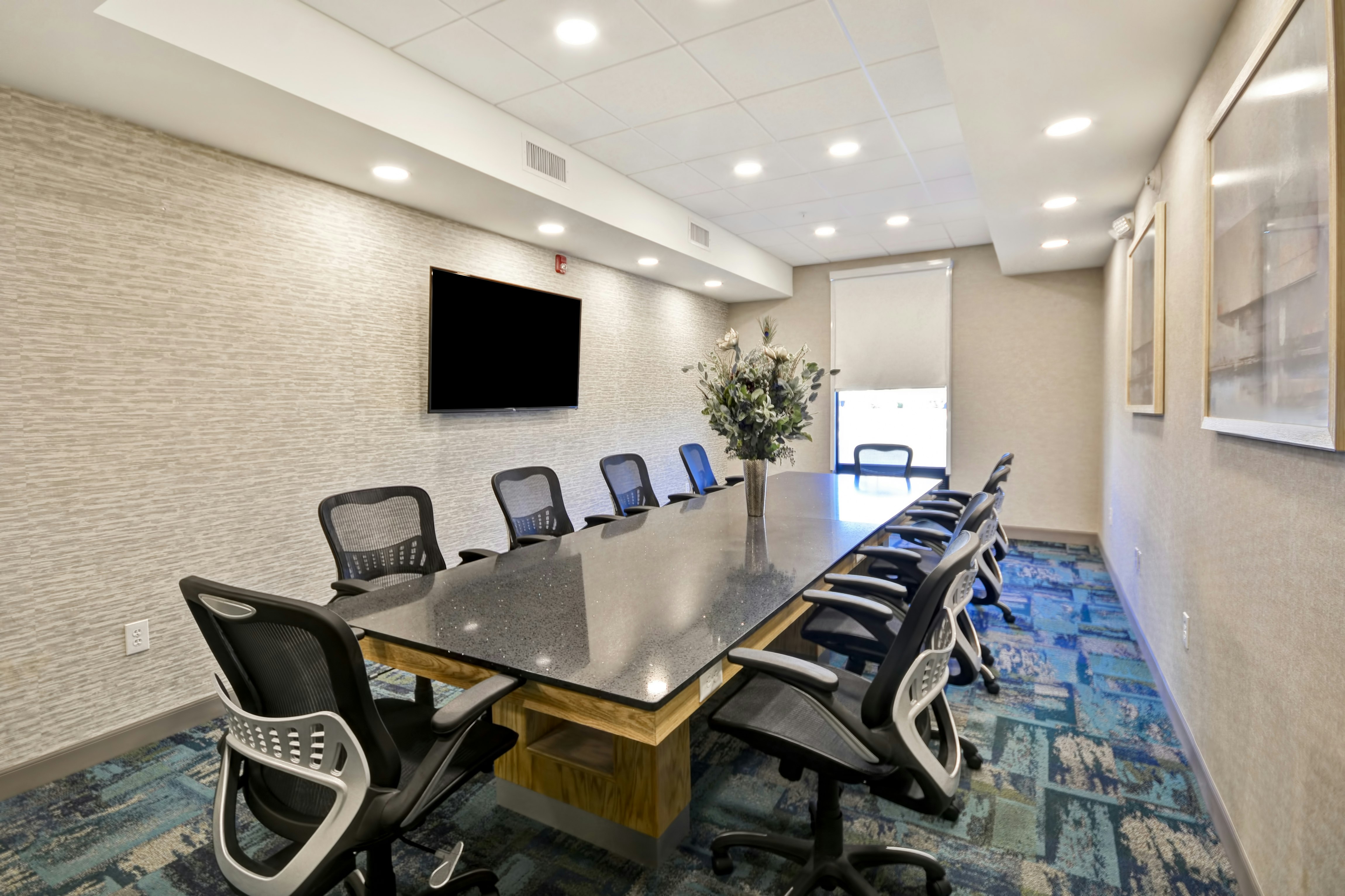 Home2 Suites By Hilton Warner Robins 17/25