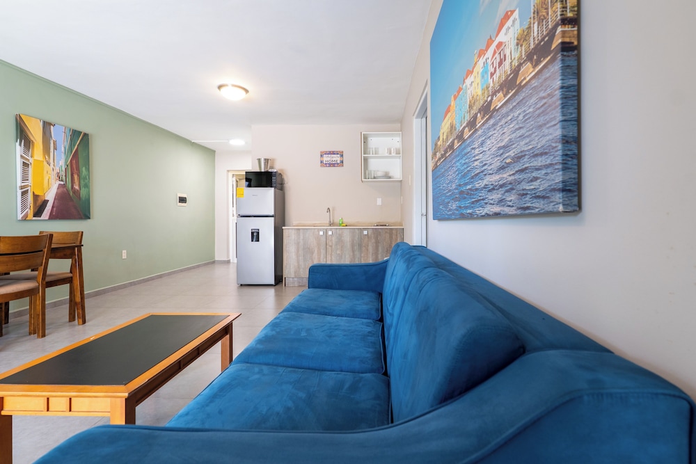 Delynne Boutique Hotel 31/50