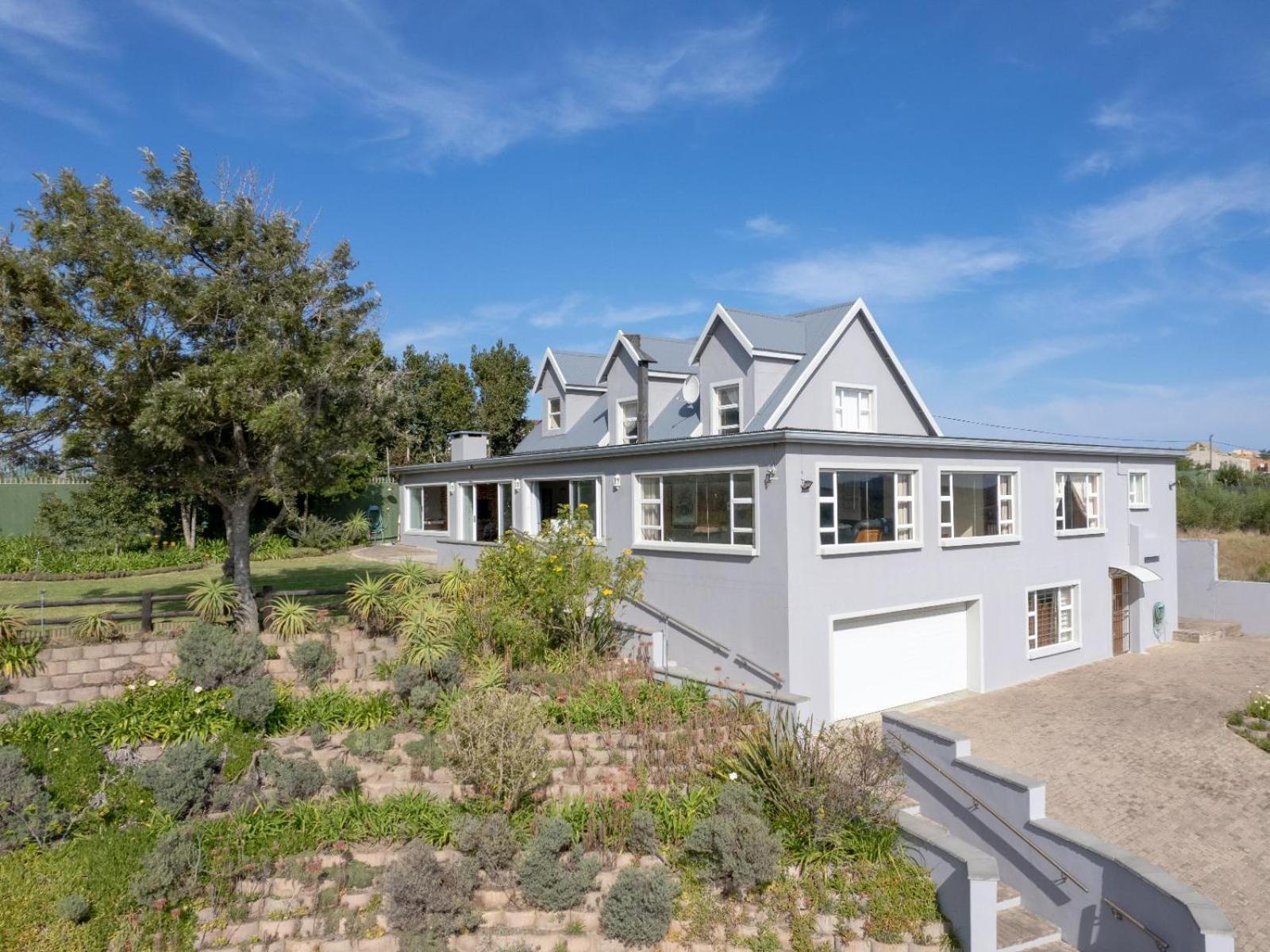 Manhattan Estates - Plettenberg Bay 50/58