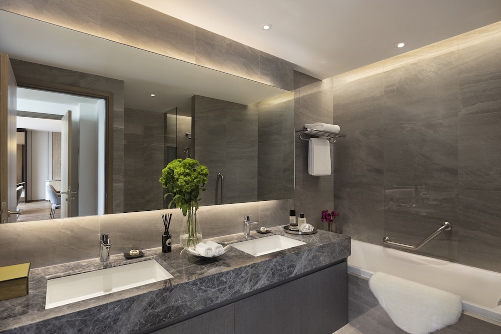 Ascott Embassy Sathorn 37/49