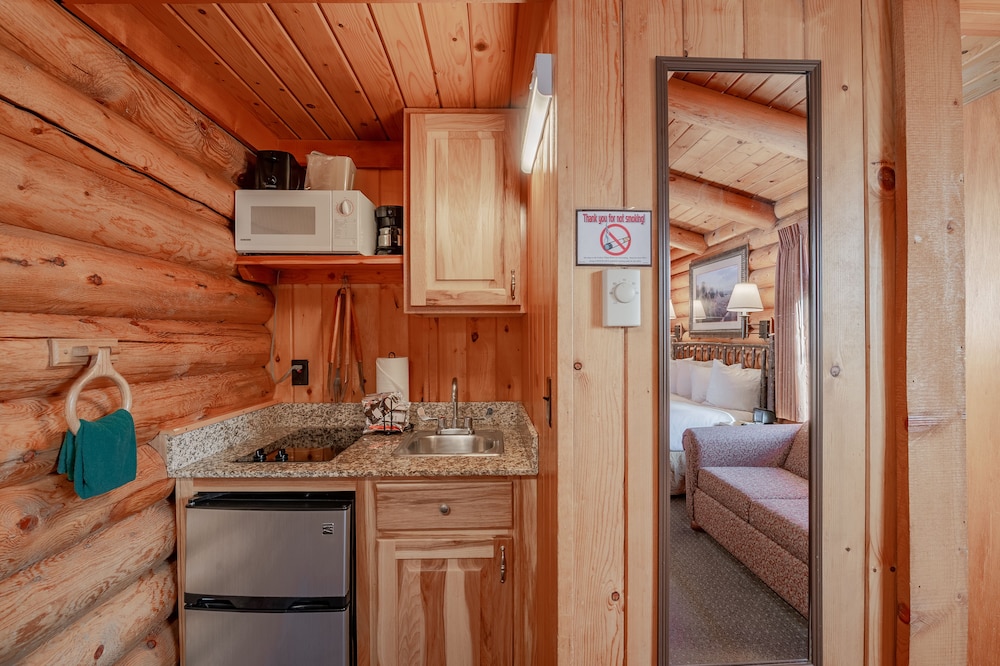 Cowboy Village Resort 41/69