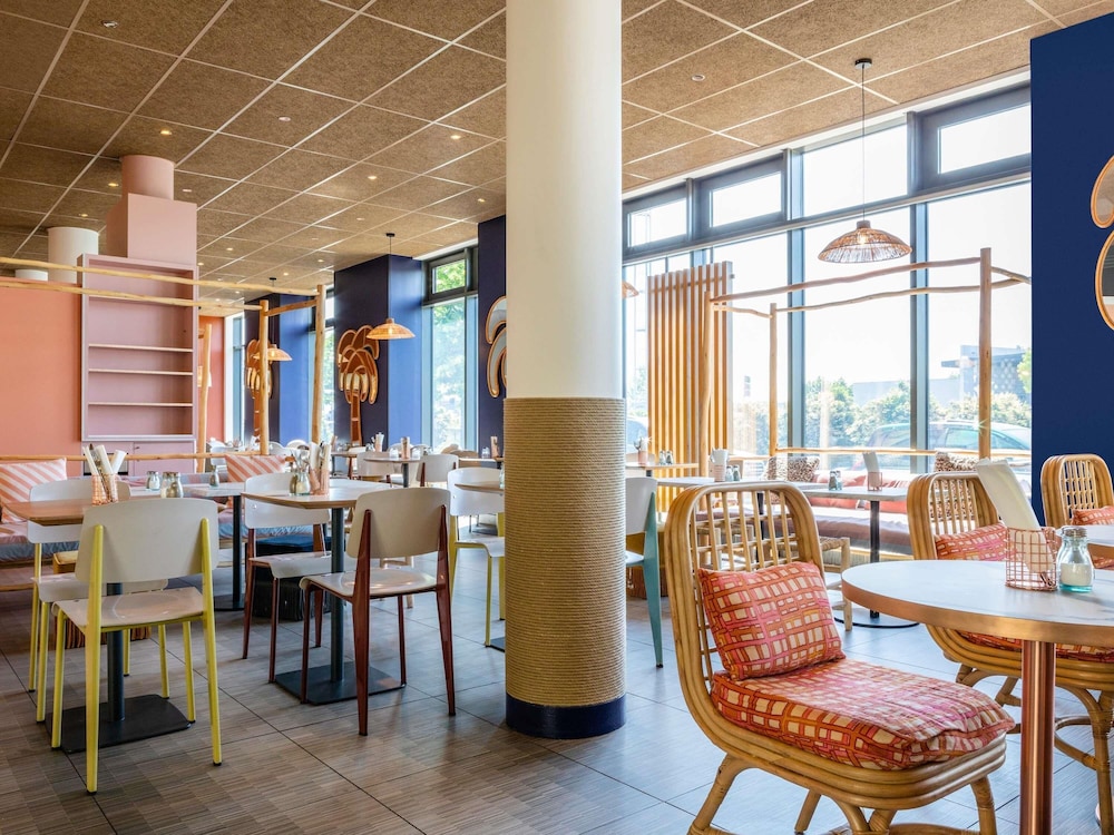 Ibis Paris Coeur d Orly Airport Hotel 52/66
