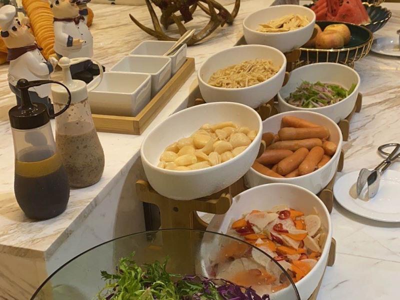 GreenTree Eastern Huaian Suning Plaza Huaihai Road West Hotel 47/65