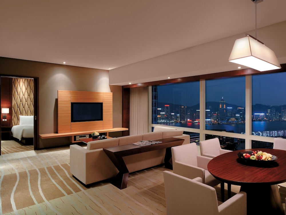 HYATT REGENCY HONG KONG TSIM SHA TSUI 38/55