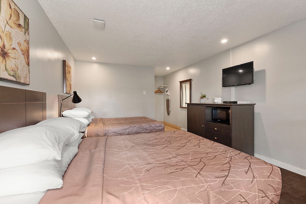 FAMILY, 2 DOUBLE BEDS