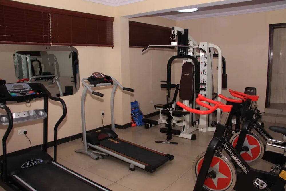 Golden Tulip Owu Crown Ibadan 20/45