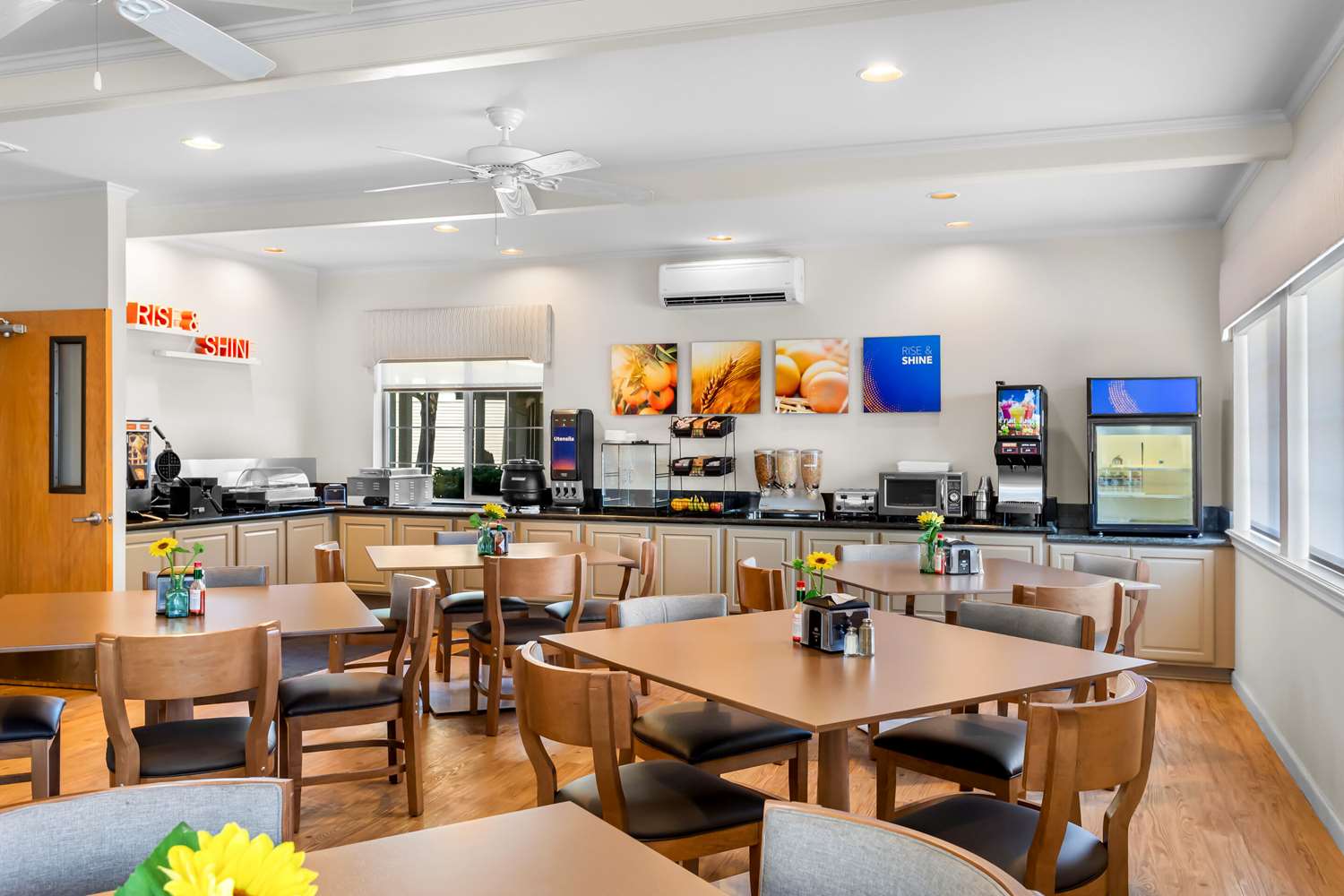 Comfort Inn & Suites Susanville CA 13/24