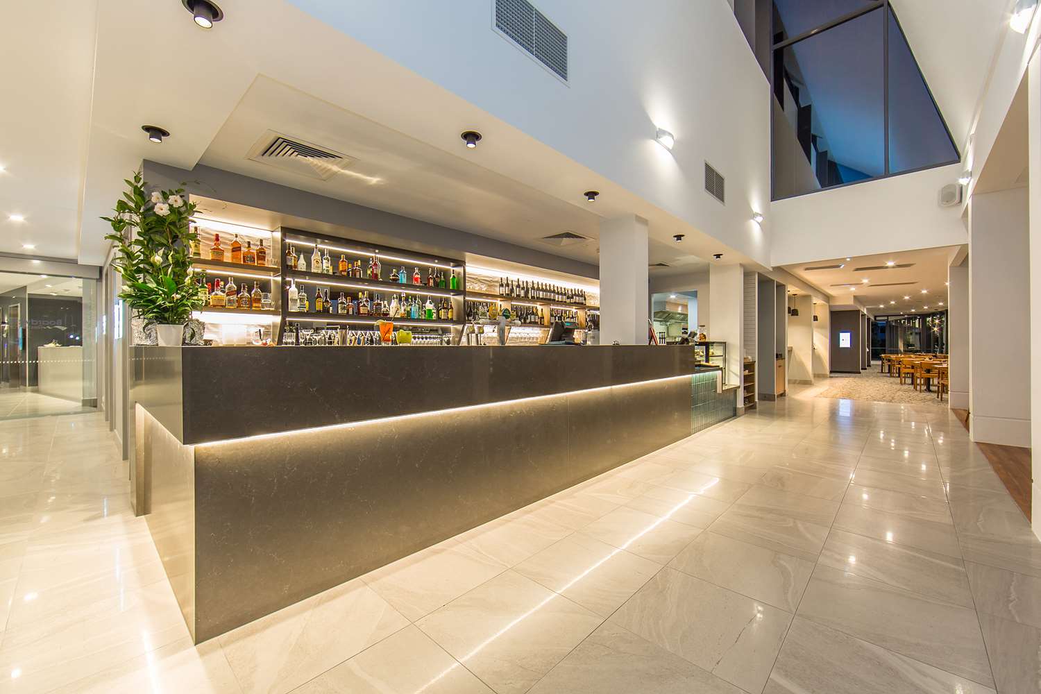 Best Western Plus North Lakes Hotel 8/50