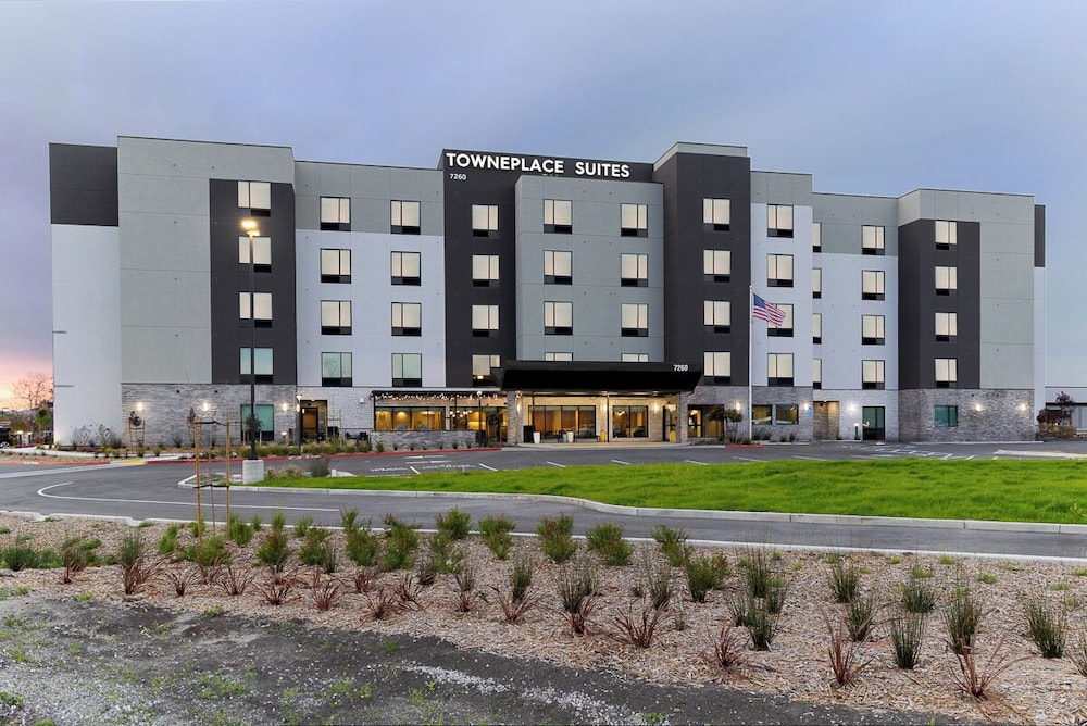 TownePlace Suites by Marriott Pleasanton 3/43