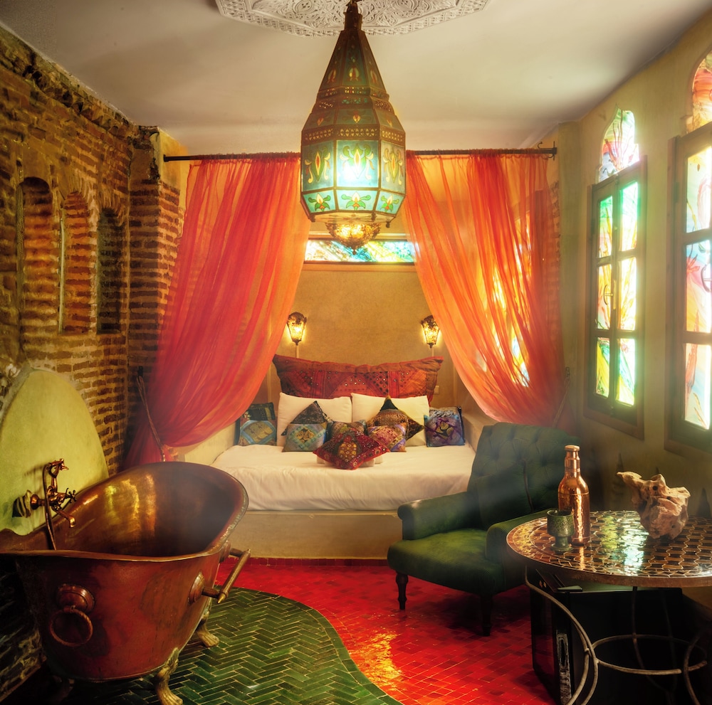 Riad Oulaya 17/50