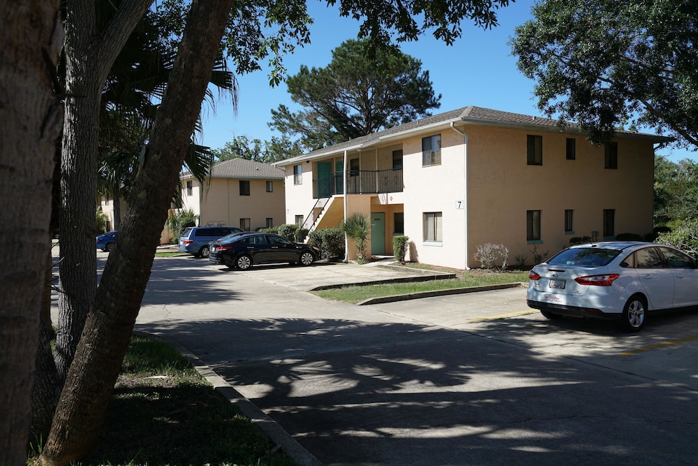 Vacation Villas 5/41