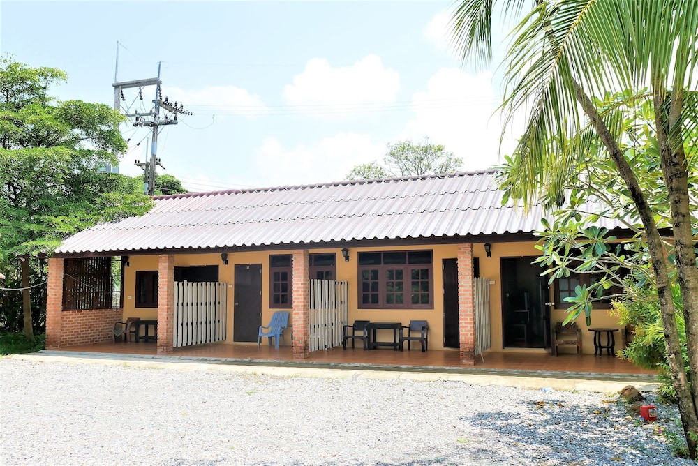 Home At Chan Resort 5/25