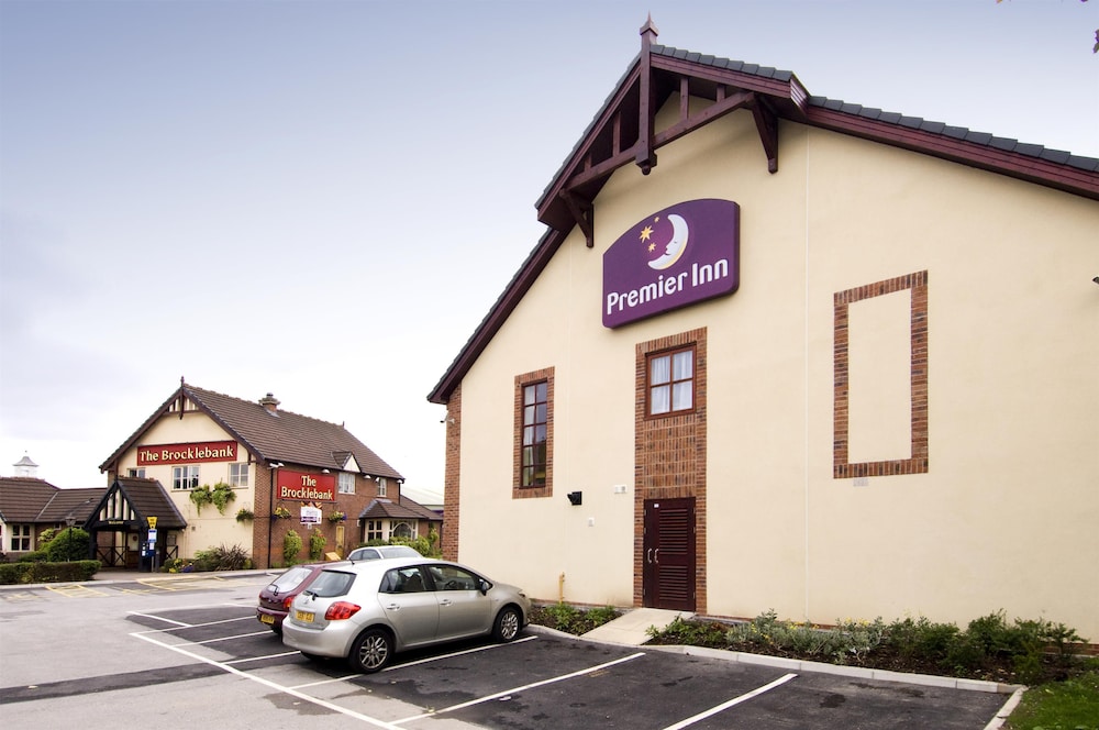 Premier Inn Crewe Central 41/42