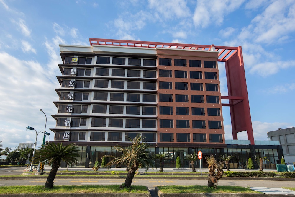 Kai Shen Starlight Hotel 3/62