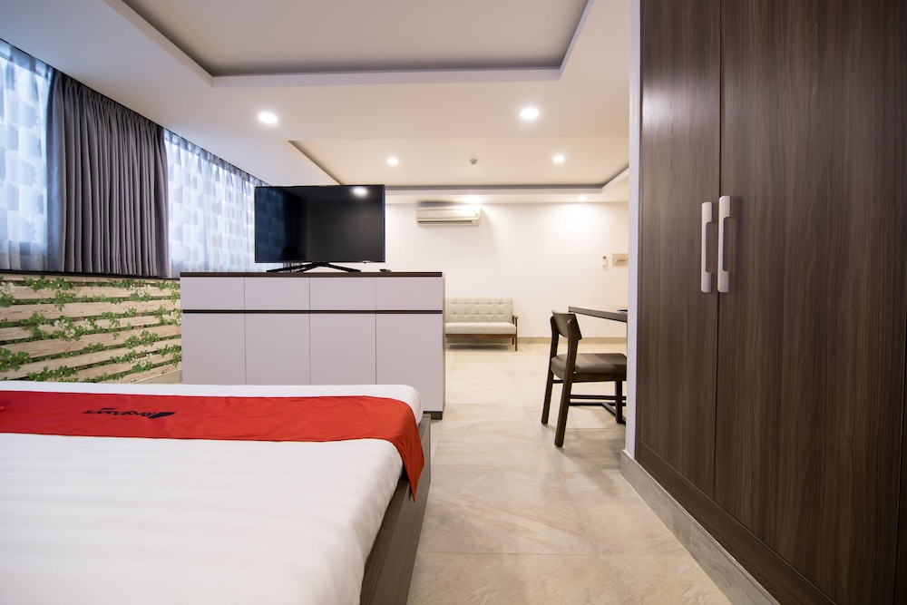 Reddoorz Premium Hang Xanh 14/21