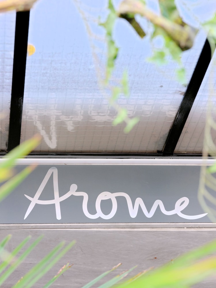 Arome Hôtel 2/72