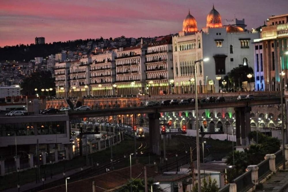 Hotel de la Poste in ALGIERS