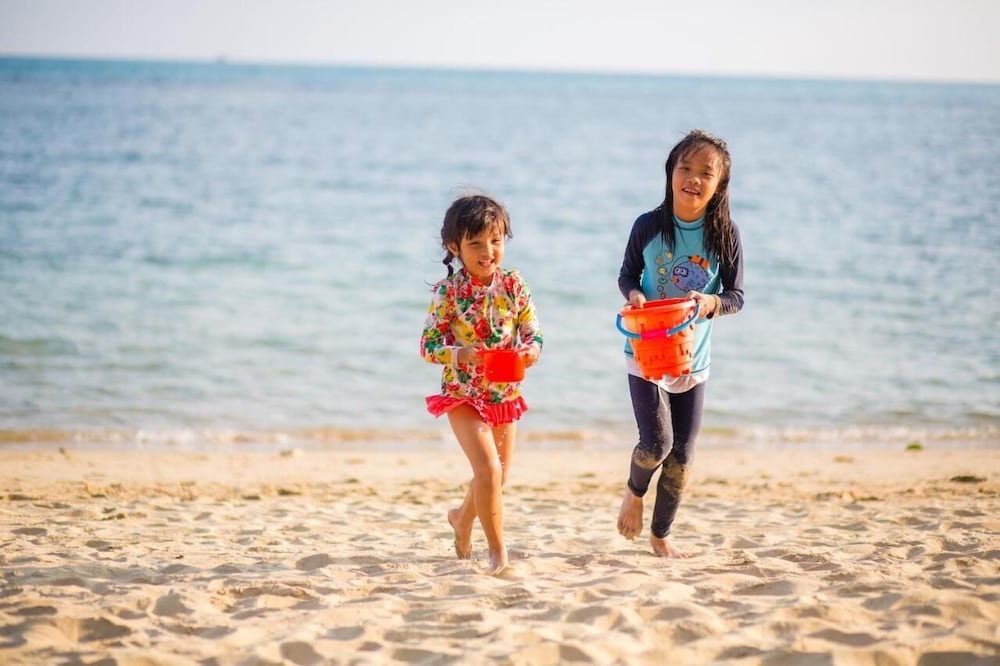 Chivapuri Beach Resort 35/50