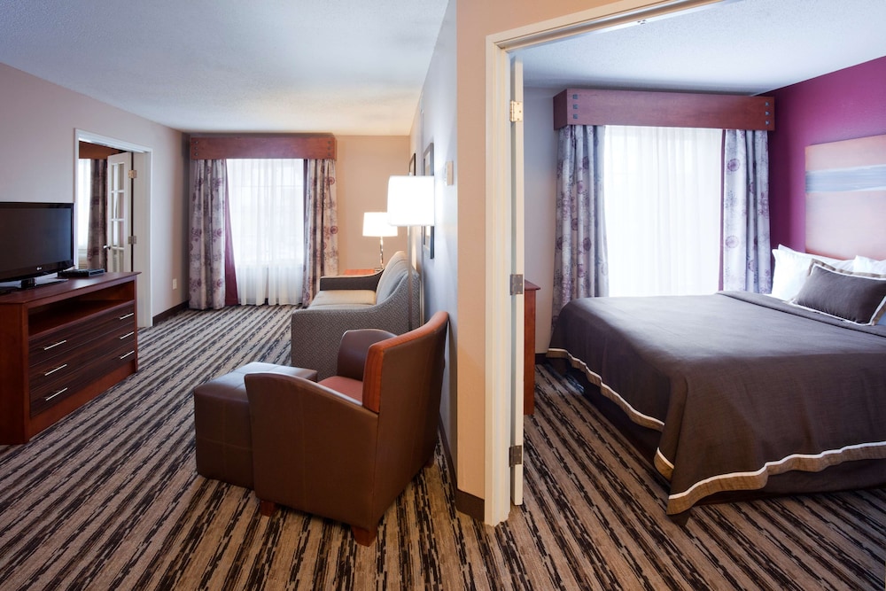 GrandStay Residential Suites Hotel- Saint Cloud 10/45