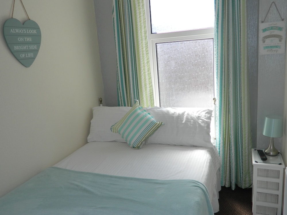 FAMILY, BUNK BEDS, SEA VIEW