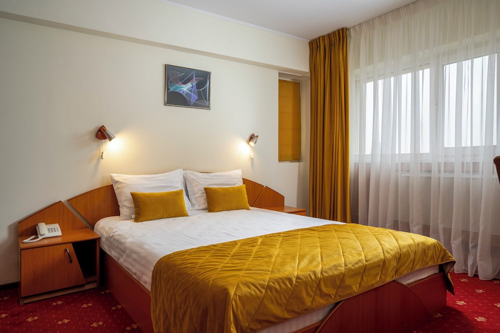 Hotel Moldova 26/80