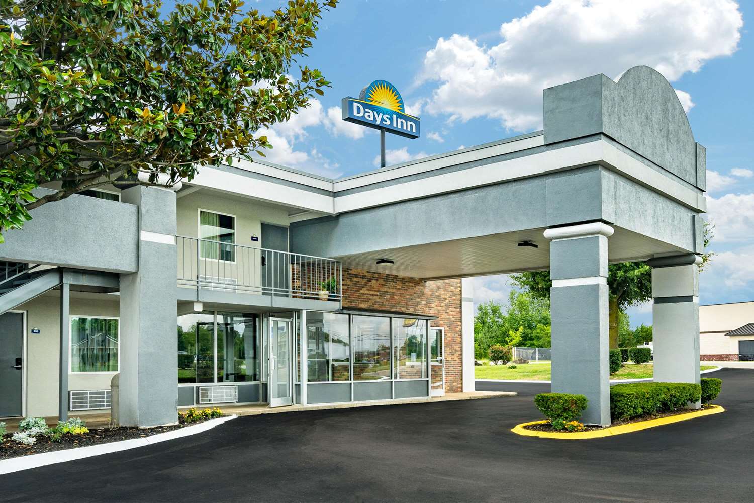 Days Inn by Wyndham Clarksville TN 42/53
