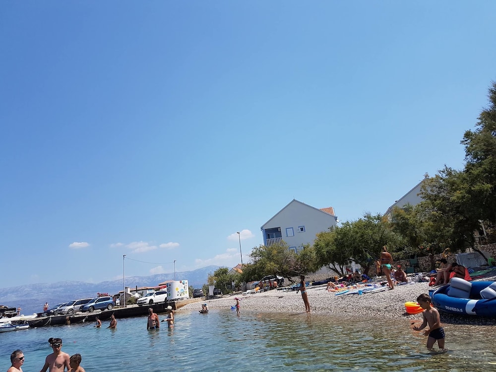 Aparthotel Marina Gromela 31/43
