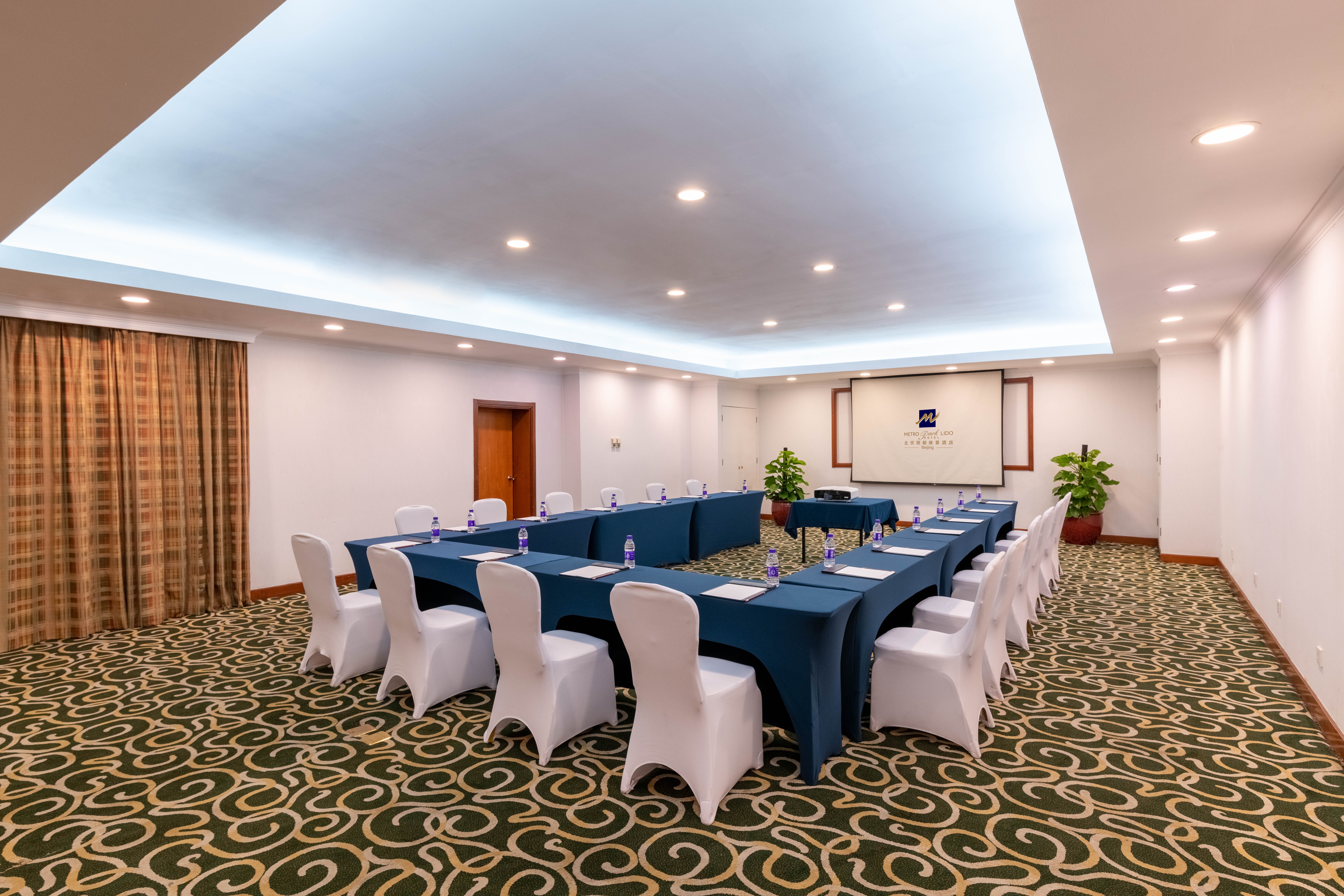 Metropark Lido Hotel 40/50
