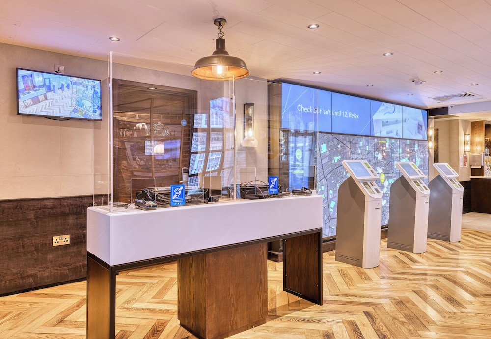 Lobby at hub by Premier Inn London Shoreditch, LONDON
