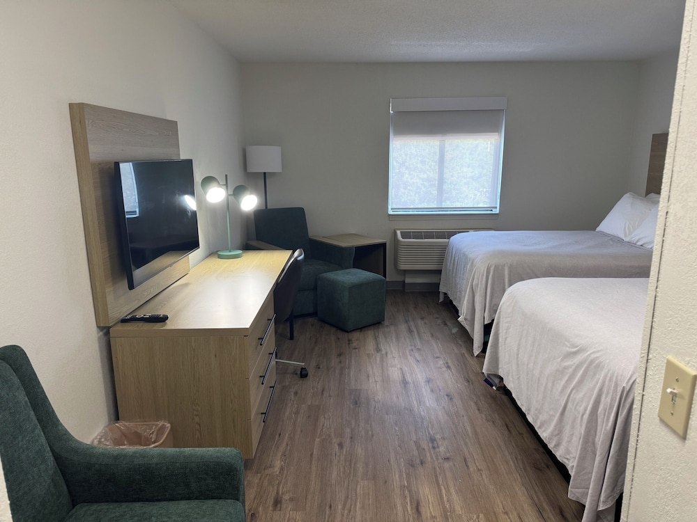 جناح استوديو بسرير كوين لذوي الإعاقة، Sonesta Simply Suites Memphis 7/10