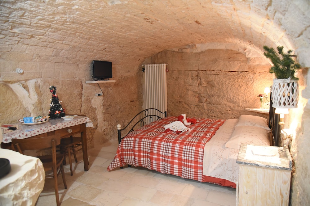 Trulli Occhi Di Pietra 4/49