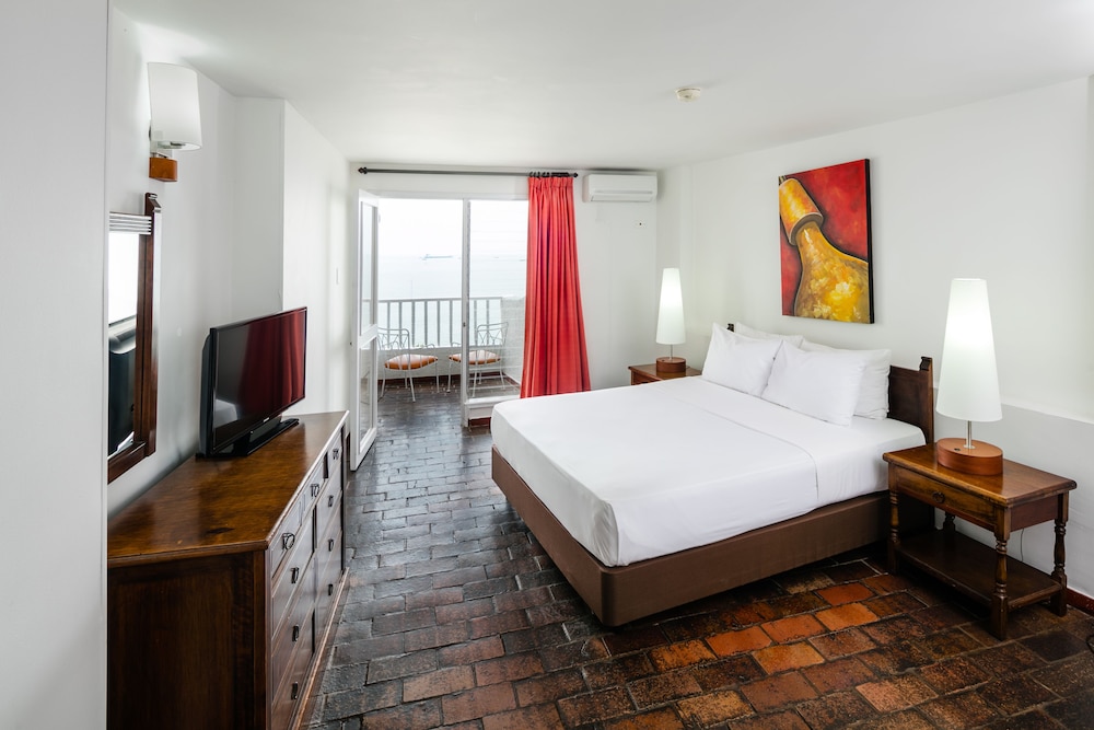 Hotel Decameron Galeon 14/48