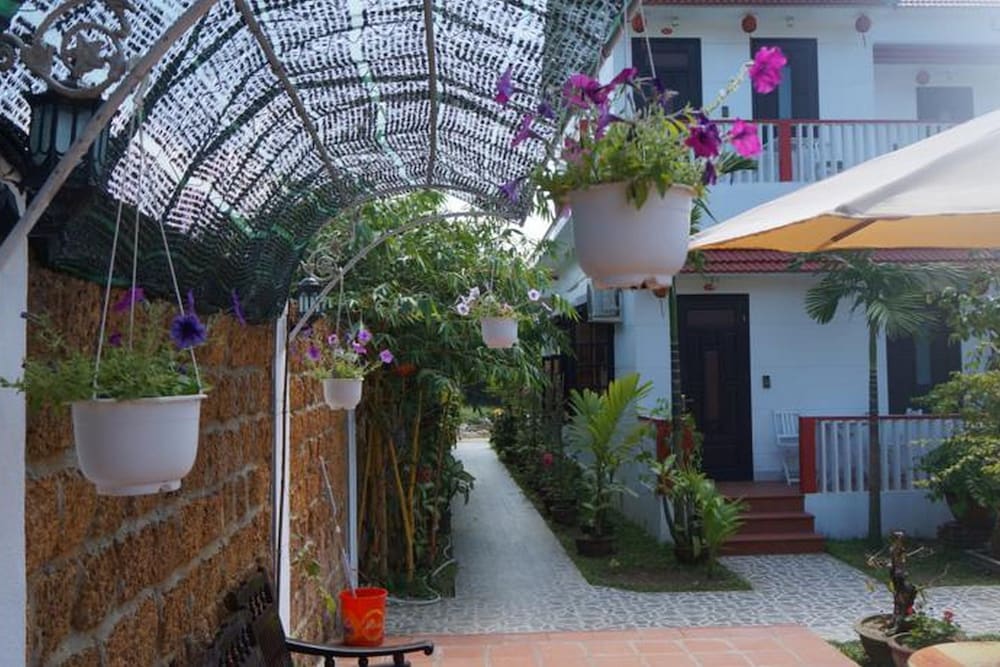 Red House Homestay 20/70