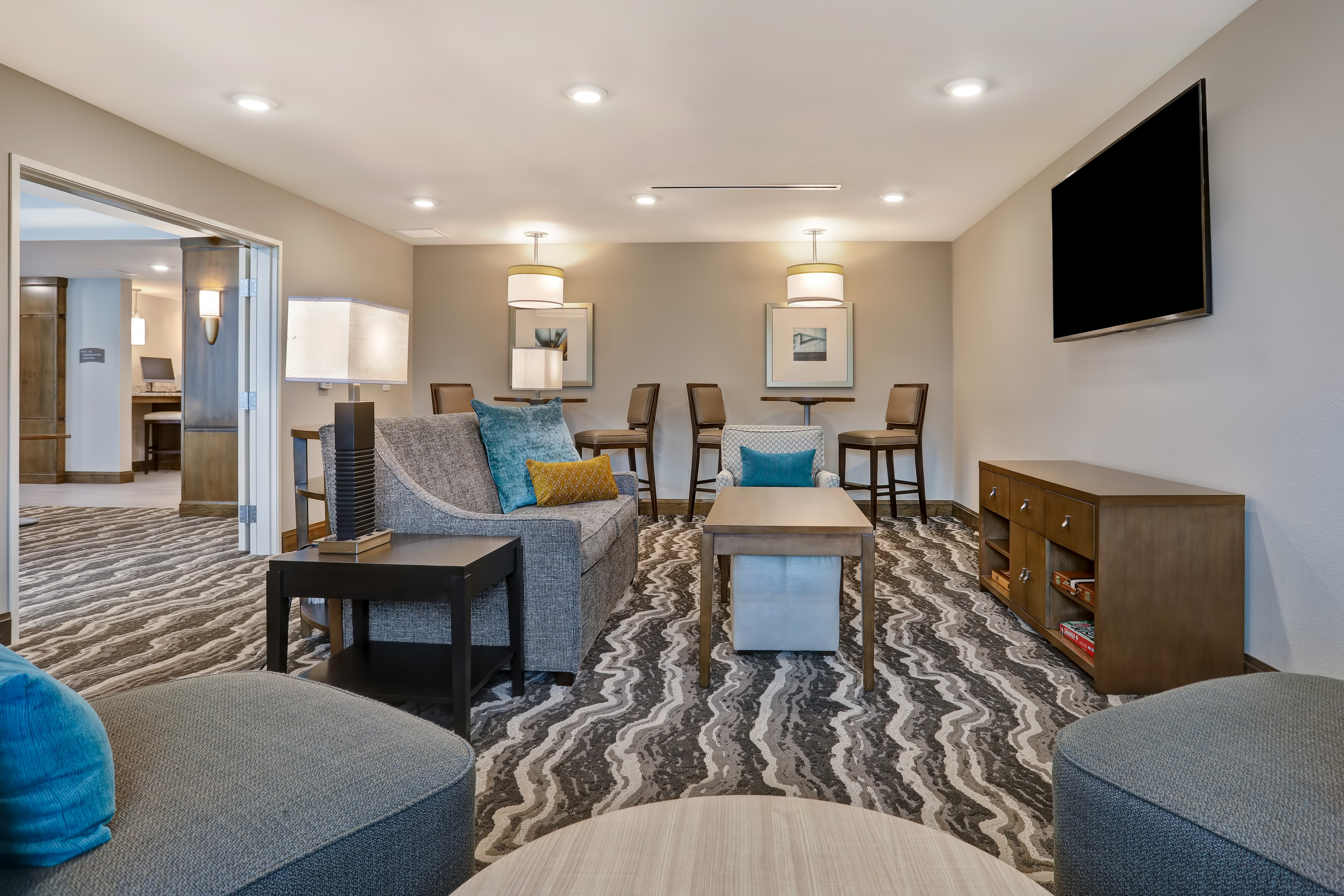Staybridge Suites Overland Park - Kansas City S 41/69