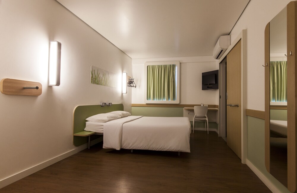 Ibis Budget Manaus 12/61