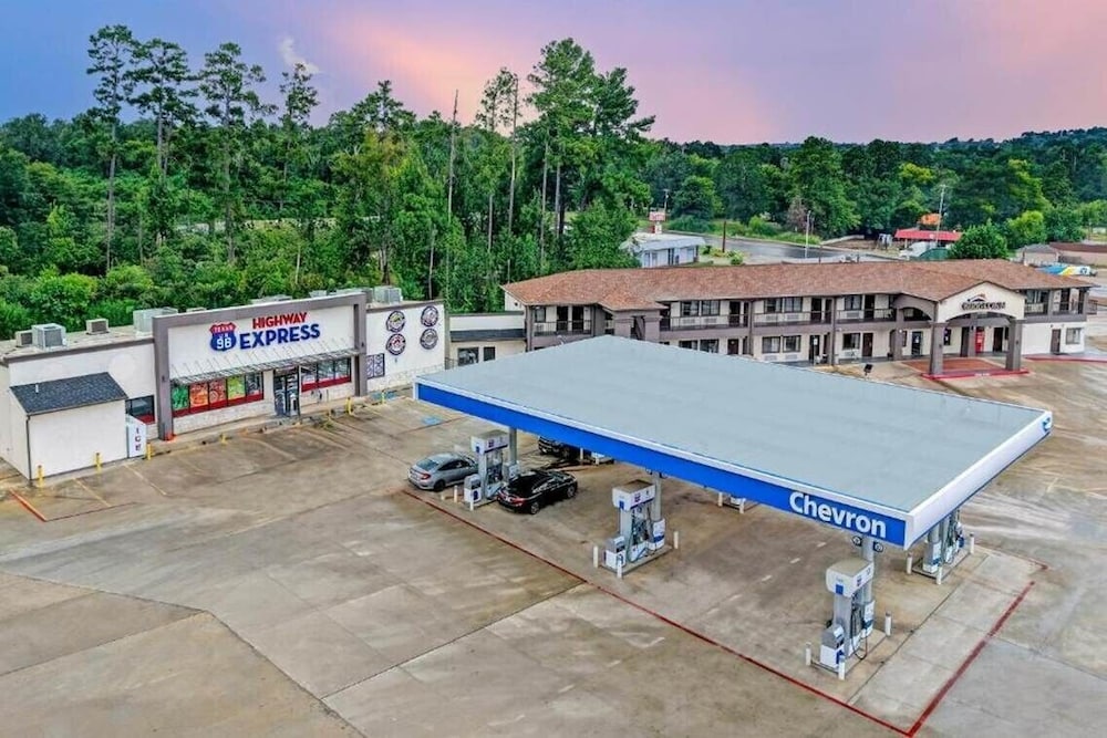 Budget inn by Oyo San Augustine 62/70