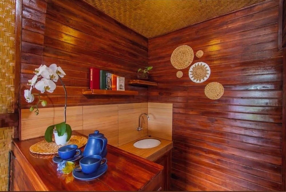 Mailaku House 32/50
